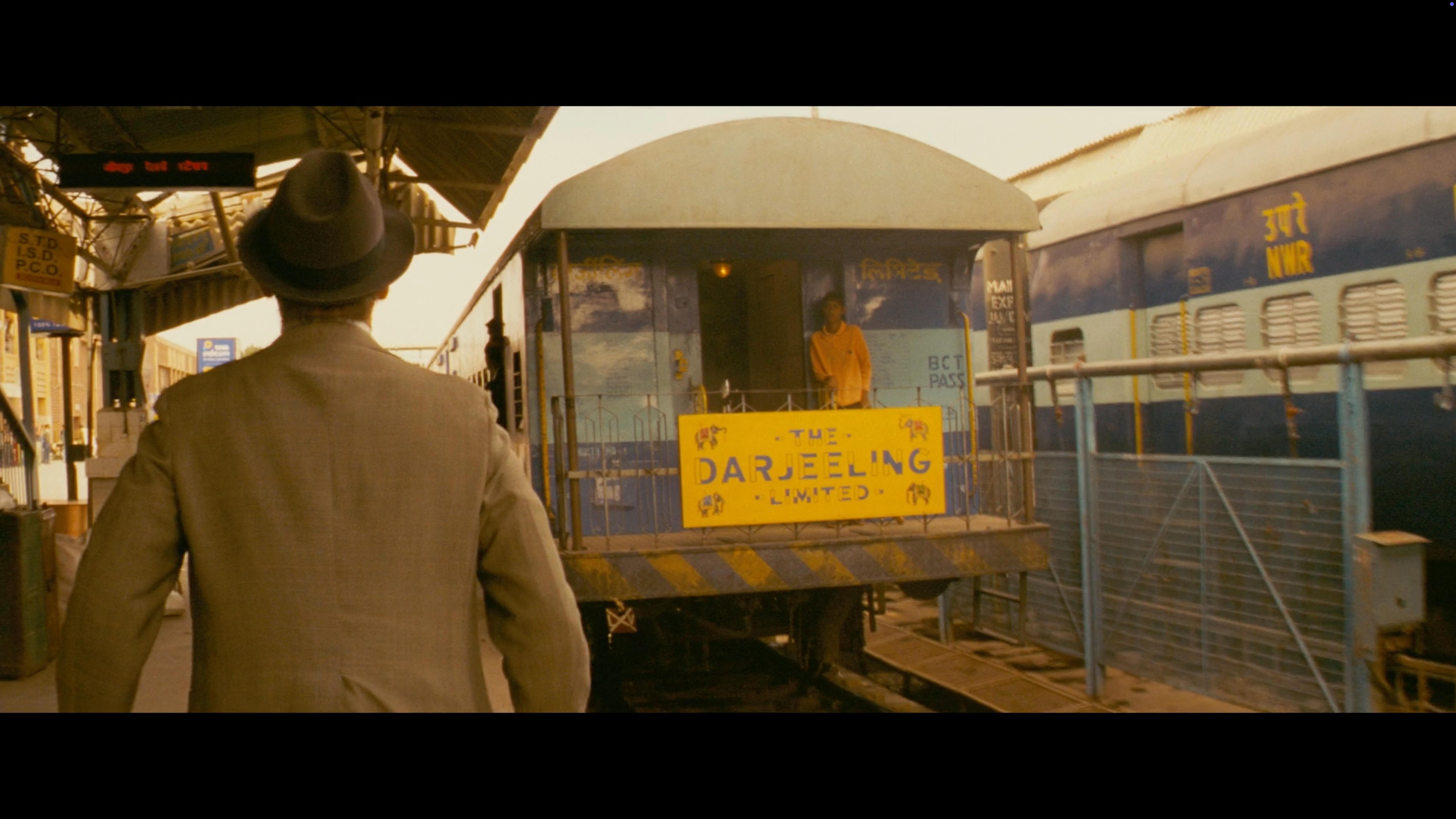 アート・デザイン・音楽 The Darjeeling Limited Photo Newspaper