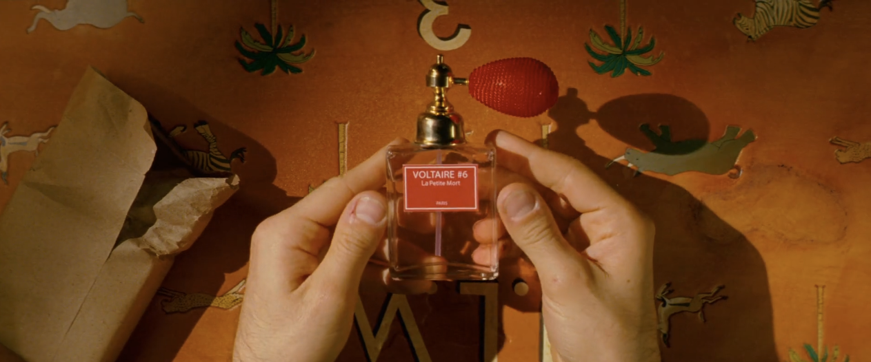Voltaire 6 Perfume | The Society Of The Crossed Keys