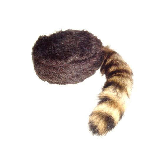 Genuine Raccoon hat from Kriegsman’s furs. Genuine Coonskin Cap - Fur Hats - Wildthings Fur main image 3